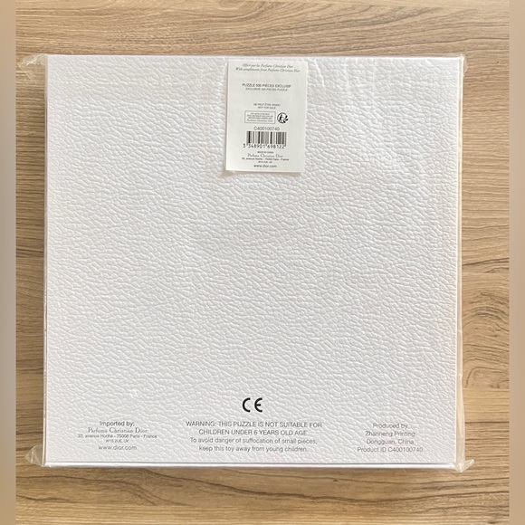 🧩 SEALED 🧩 Christian Dior Around The World 500 Piece Puzzle Silver Status Gift - Picture 3 of 5